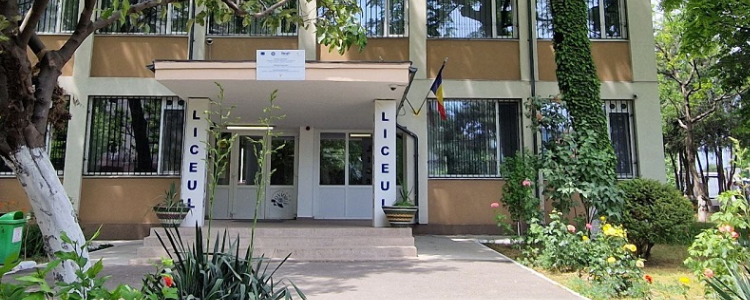 După 60 de ani, un început: nașterea unei comunități